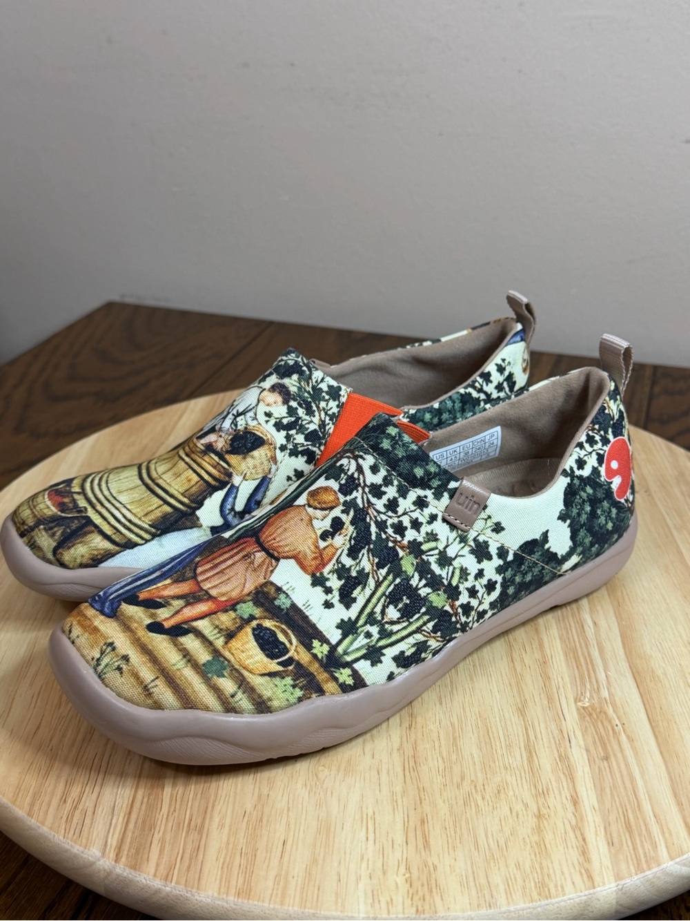 UIN Women’s Size Art Du Vin Comfortable Loafers